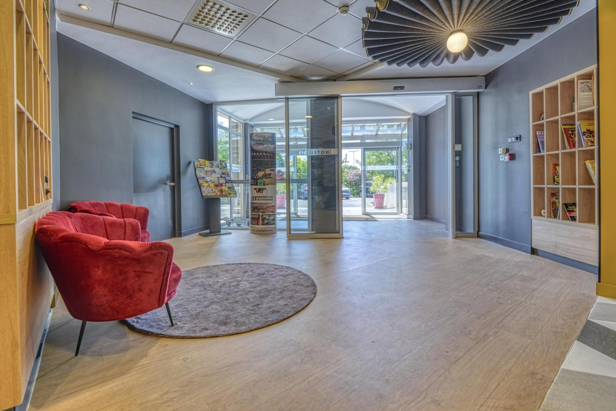Ibis Cholet Hotel Eksteriør billede