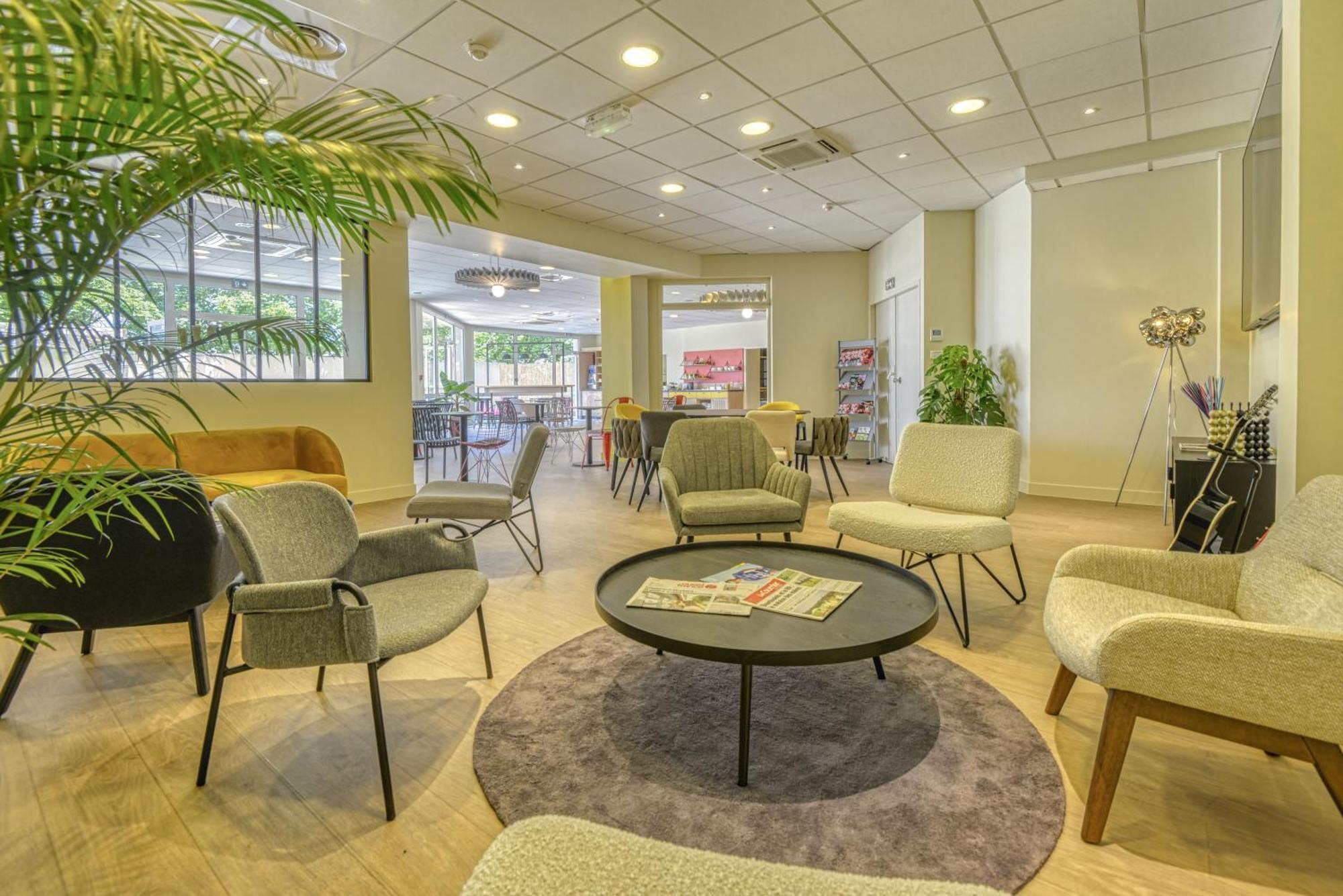 Ibis Cholet Hotel Eksteriør billede