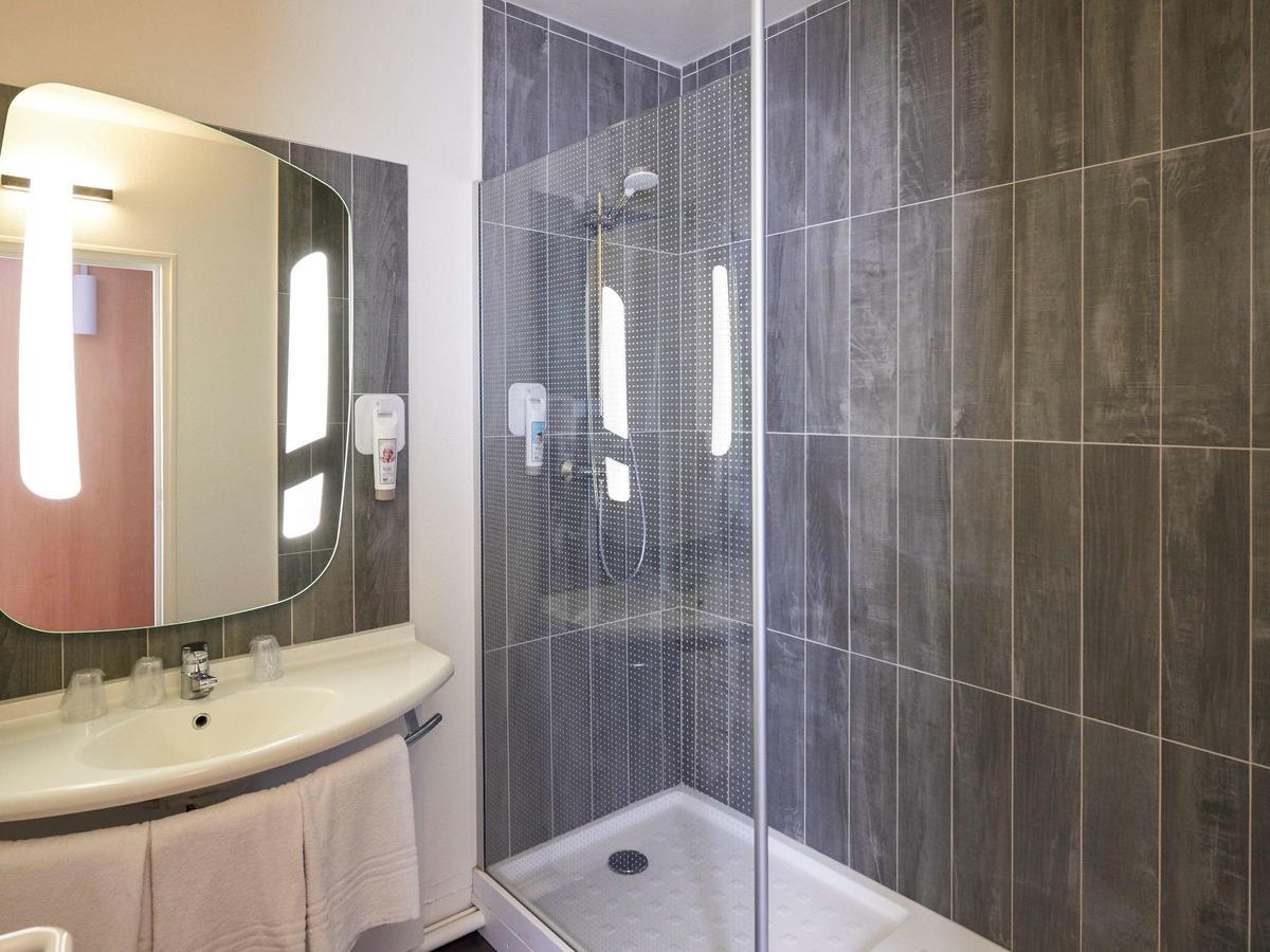 Ibis Cholet Hotel Eksteriør billede