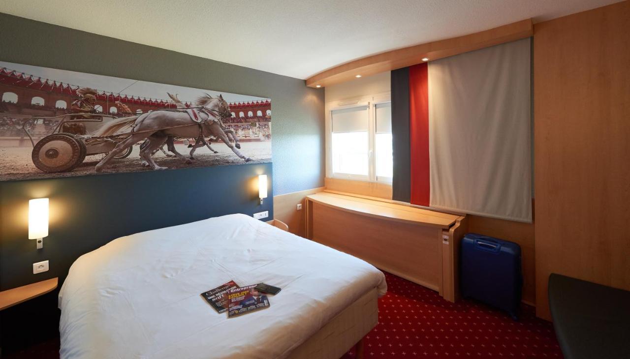 Ibis Cholet Hotel Eksteriør billede