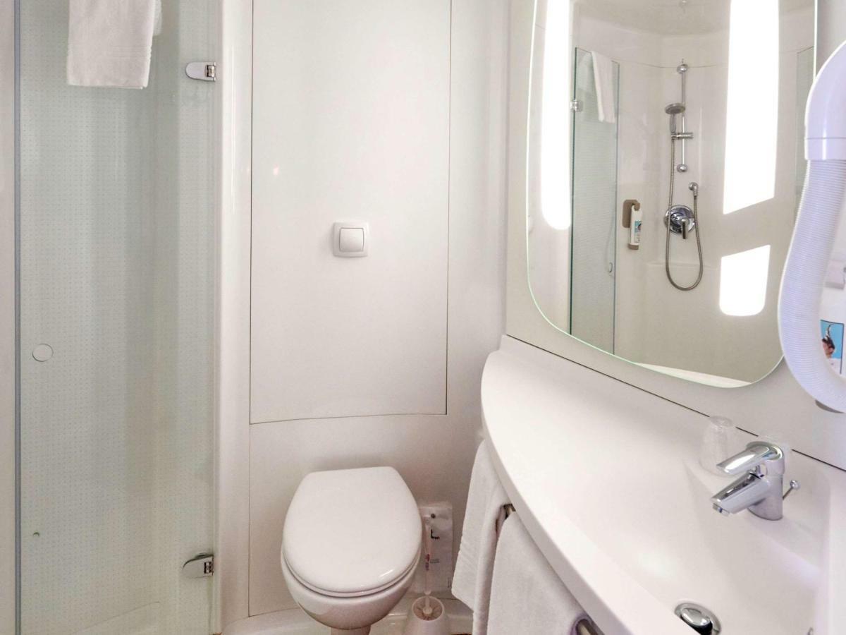Ibis Cholet Hotel Eksteriør billede